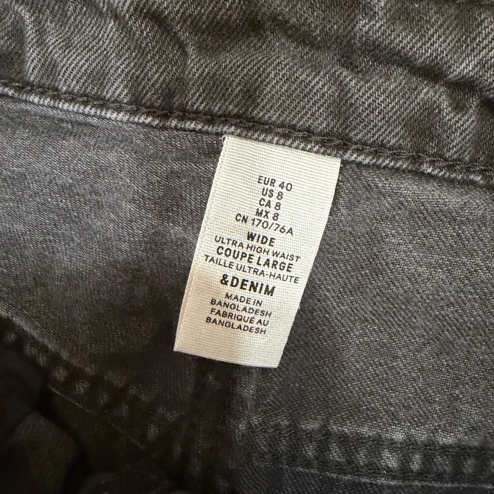 H&M Black High-Rise Straight-Leg Jeans with Raw Hem